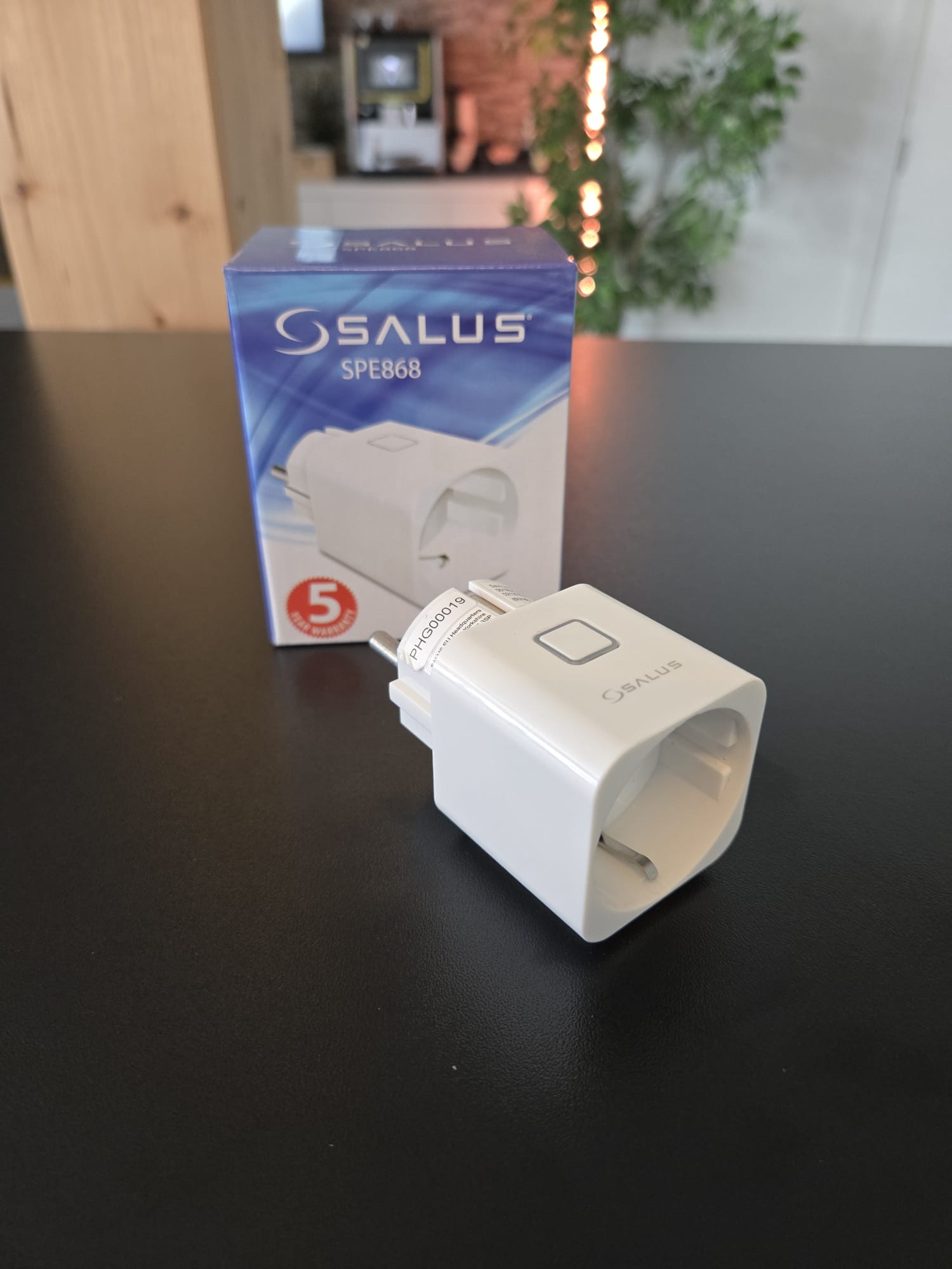 Salus SPE868 draadloze ontvanger 230V stopcontact voor verwarmingsregeling zonder bekabeling - afbeelding 2