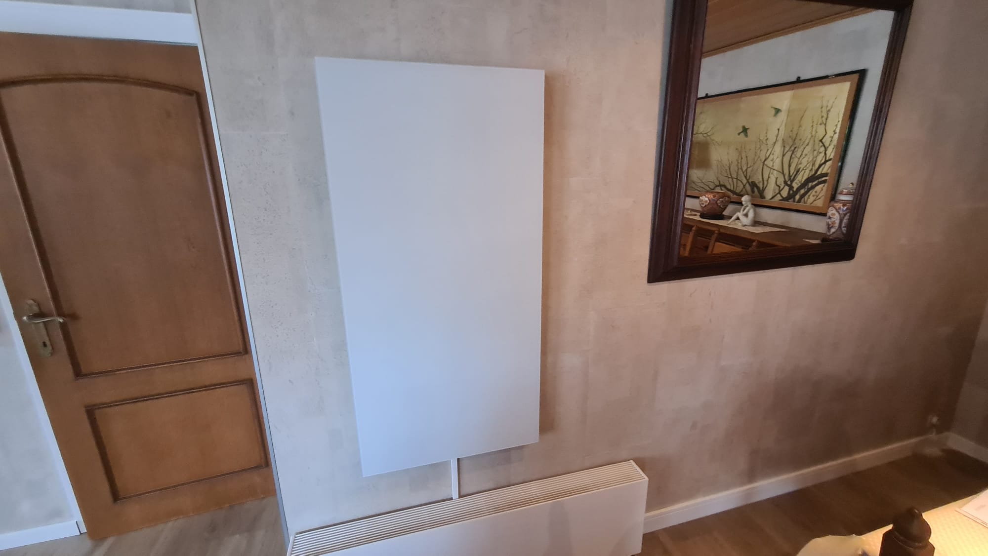 Inoovi HT 60x120 1650W lange golf infraroodpaneel muurmontage sfeerbeeld